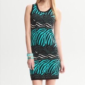 Banana Republic $140 Issa Collection Zebra Printed Sweater Dress Size L